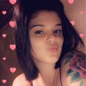 Meet your Posher, Brittany